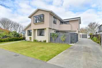 63 Trafford Street, Harewood