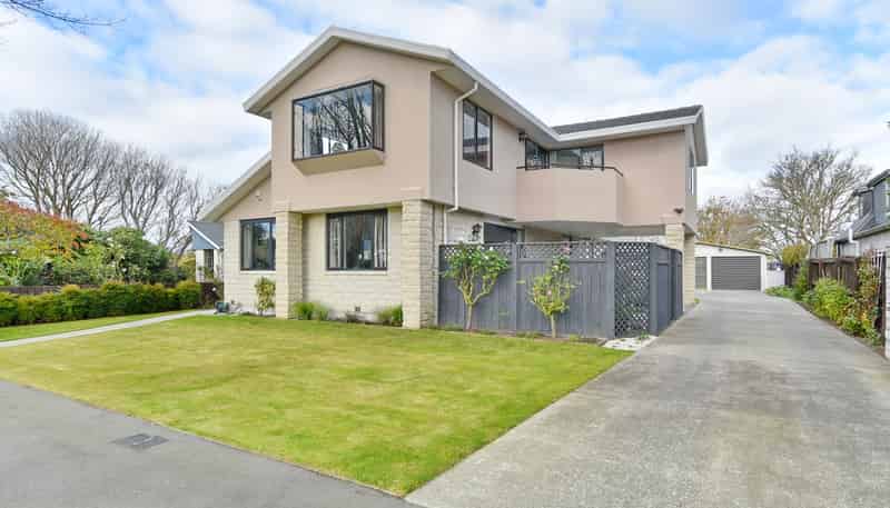63 Trafford Street, Harewood