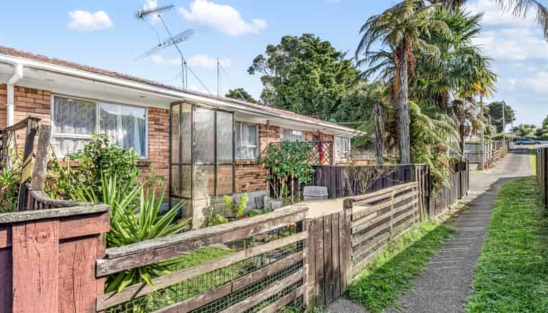 2/7A Mountain Road, Mount Wellington