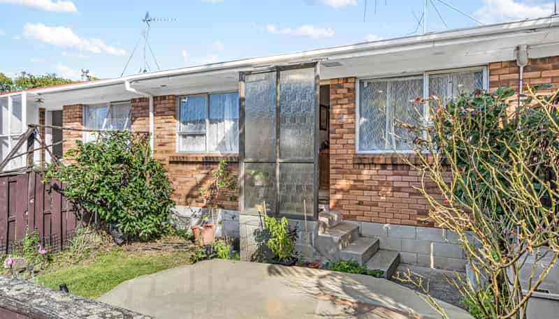 2/7A Mountain Road, Mount Wellington