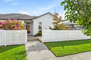 14 Aporo Drive, Kumeu