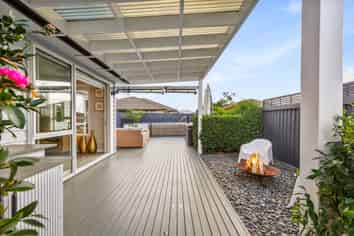14 Aporo Drive, Kumeu