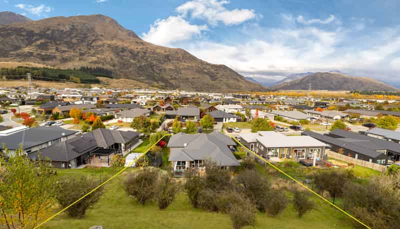 23 Banbury Terrace, Lower Shotover