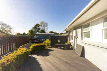 94 Lewis Street, Glenview