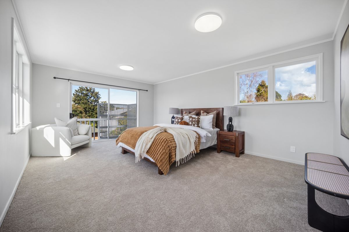 Spacious Family Living in the Heart of New Lynn - Widok 2