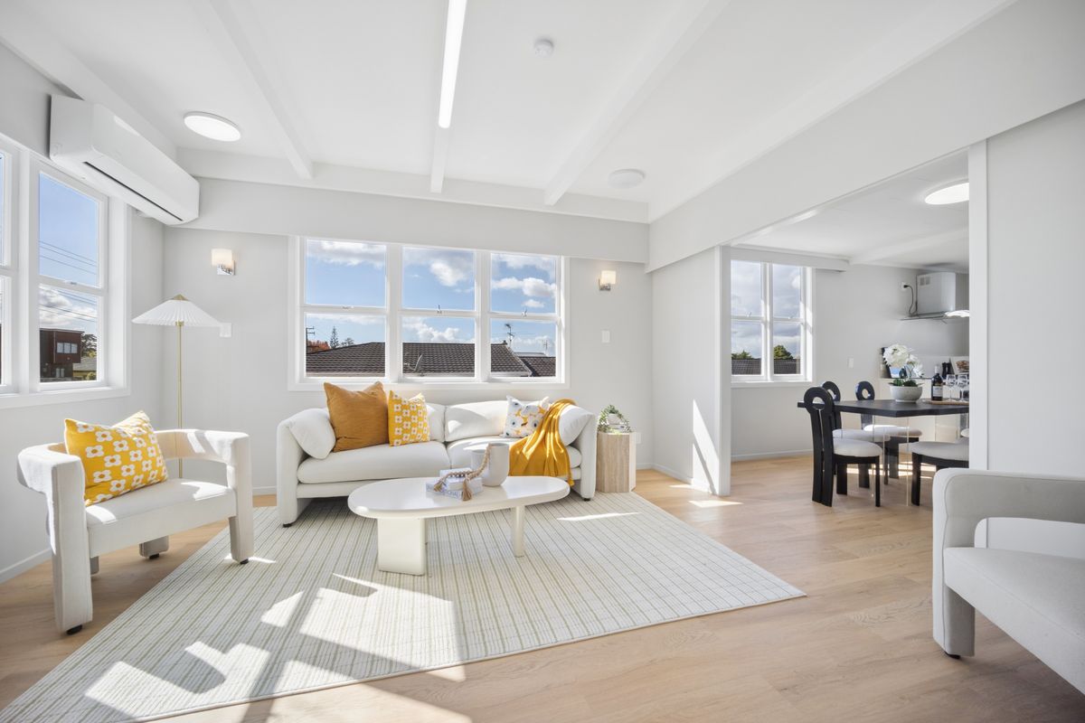 Spacious Family Living in the Heart of New Lynn - Widok 3