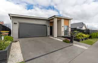 33 Couldsack Avenue, Chartwell