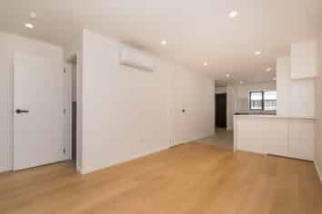D/206 Archers Road, Glenfield