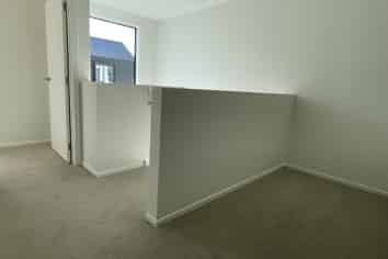 2/18 Akakura Terrace, Glenview