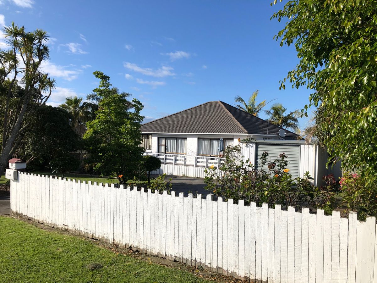 SPACIOUS IN HOWICK, Howick