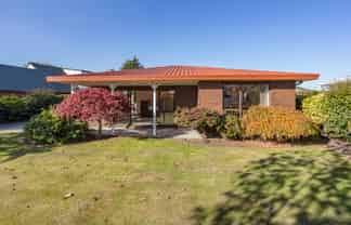 30 Royleen Street, Casebrook