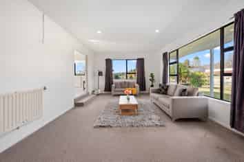 3 Gwendoline Street, Glenholme