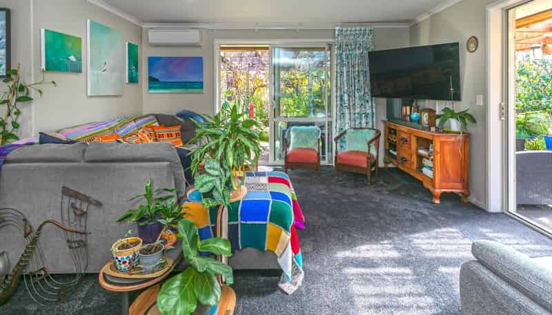 100  Greenhills Drive, Coromandel