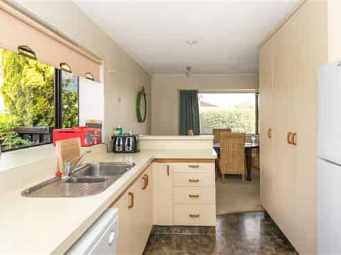 145 Redwood Street, Redwoodtown