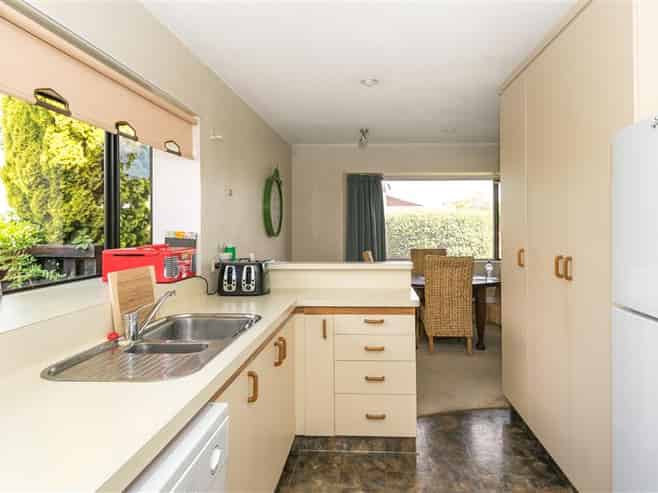145 Redwood Street, Redwoodtown