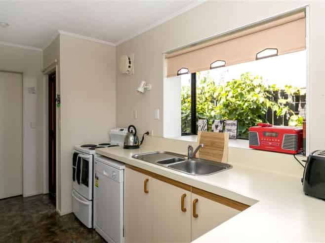 145 Redwood Street, Redwoodtown