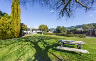 703 State Highway 1 , Picton