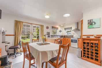 703 State Highway 1 , Picton