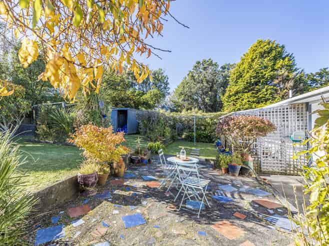 42A Mahoe Street, Tawa