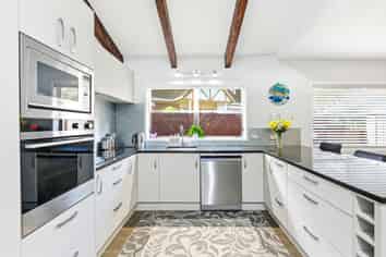 5 Emory Drive, Conifer Grove