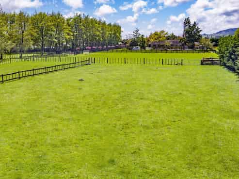 372 Tararua Road, Levin