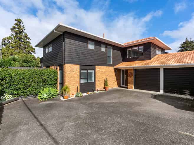 16B Channel View Road, Campbells Bay
