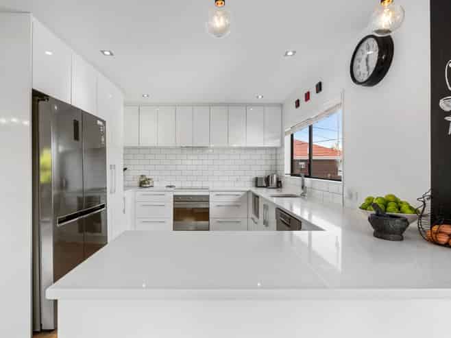 16B Channel View Road, Campbells Bay
