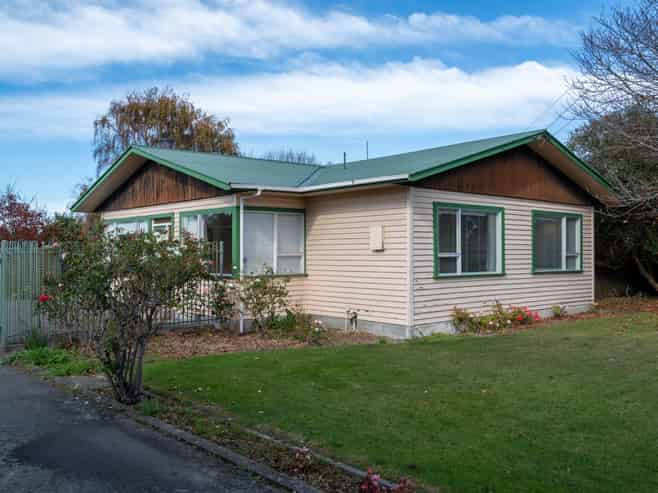 66 Avondale Road, Avondale