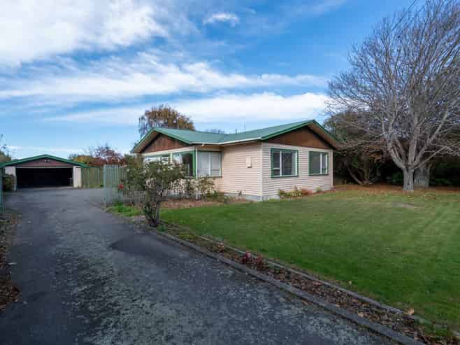 66 Avondale Road, Avondale