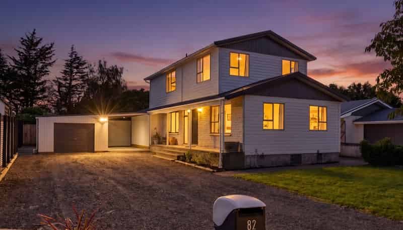 82 Victoria Street, Carterton