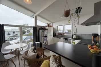 4 Weld Street, Levin