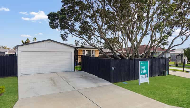 24 Eivers Road, Whakatane