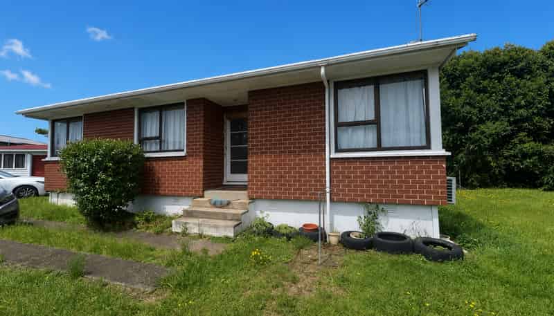 13 Mclean Avenue, Papatoetoe