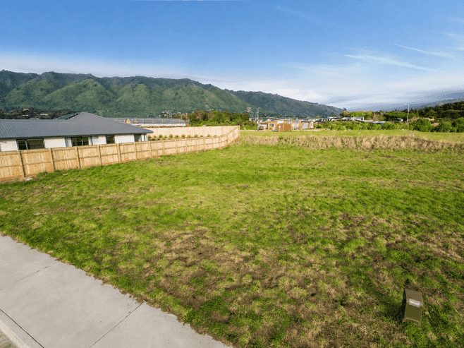 19 Kotuku Ngutupapa Way, Waikanae