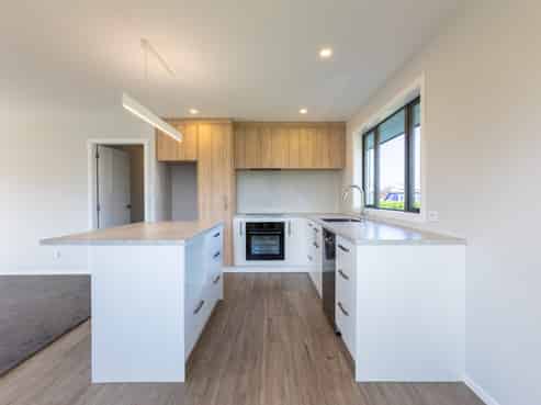 1A Bowen Street, Woodville