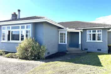 74 Lincoln Road, Masterton