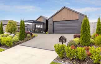 43 Harakeke Drive, Wharewaka