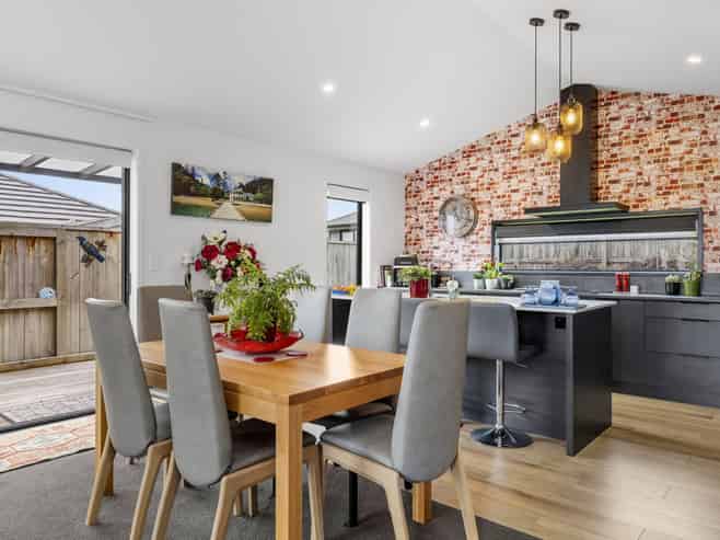 43 Harakeke Drive, Wharewaka