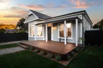 64 Corson Ave, Beckenham