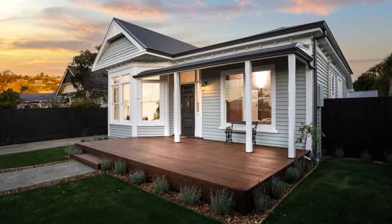 64 Corson Ave, Beckenham
