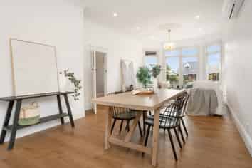 64 Corson Ave, Beckenham
