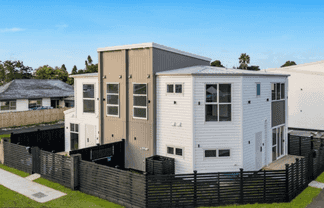 1-2/30 Carruth Road, Papatoetoe