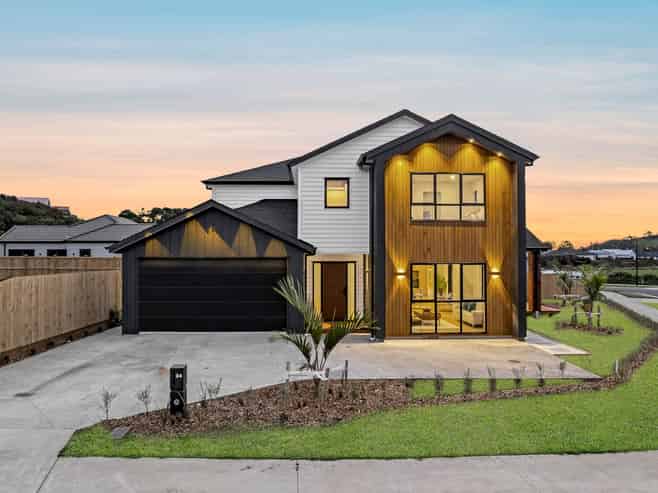 34 Rongoa Maori Way, Pukekohe