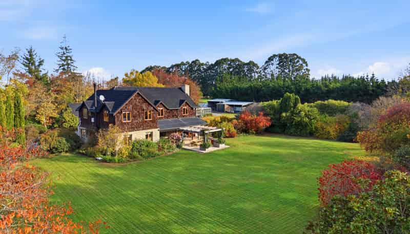 313 Plaskett Road, Fernside