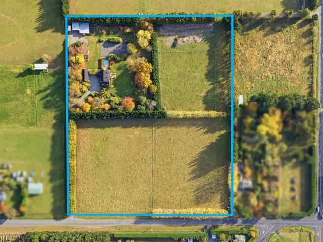 313 Plaskett Road, Fernside