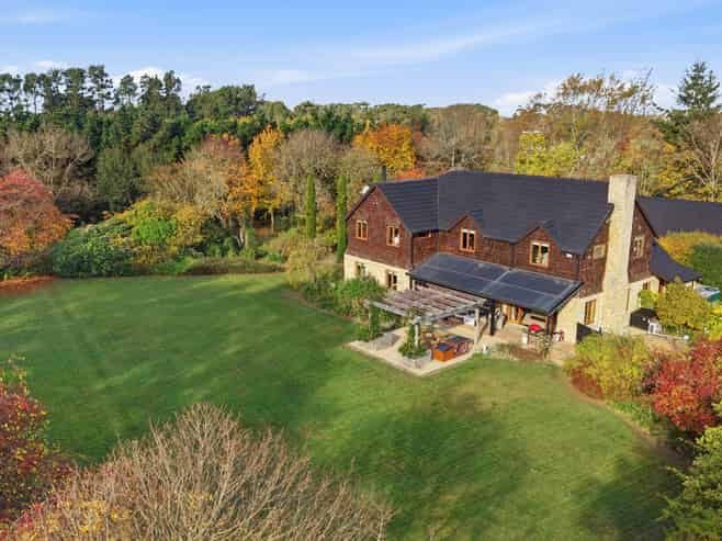 313 Plaskett Road, Fernside