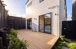 13C Meadway, Sunnyhills