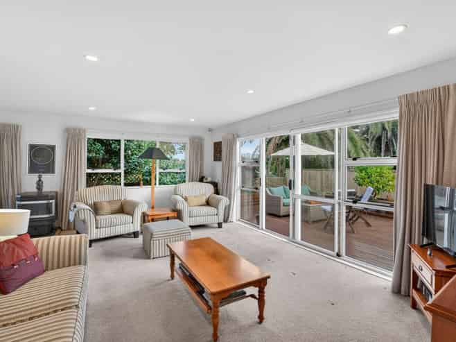 2/23 Martin Avenue, Remuera