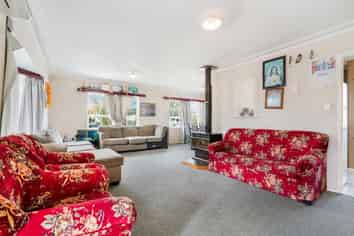 58 Moncrieff Avenue, Clendon Park