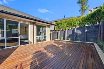 28 Baxendale Drive, Westbrook